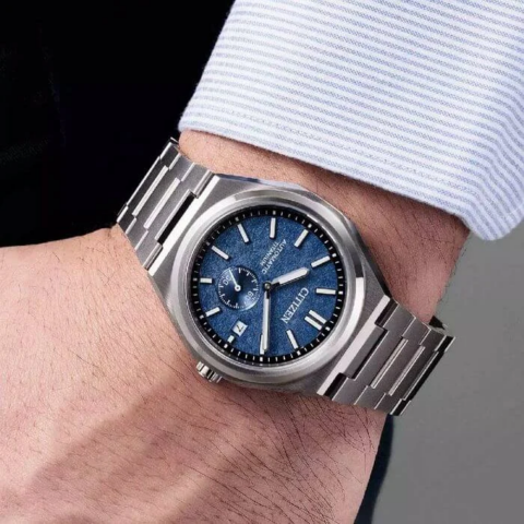 Zegarek męski Citizen Super Titaniu NJ0180-80L