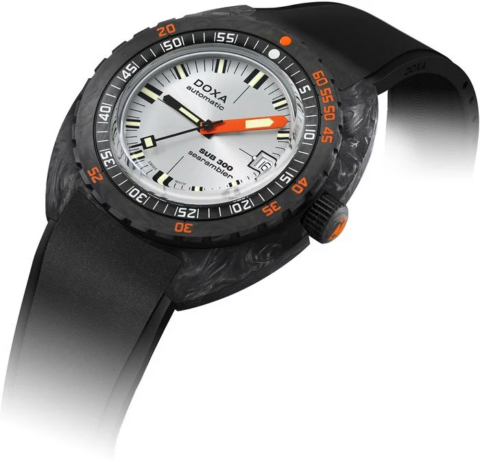 Zegarek męski DOXA SUB SUB 300 Carbon Searambler 822.70.021.20