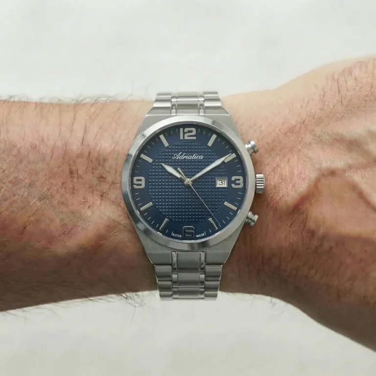Zegarek męski Adriatica Classic A8343.5155Q – zdjęcie 2