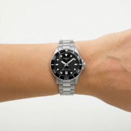 Zegarek damski Tissot Seastar 1000 T1202101105100